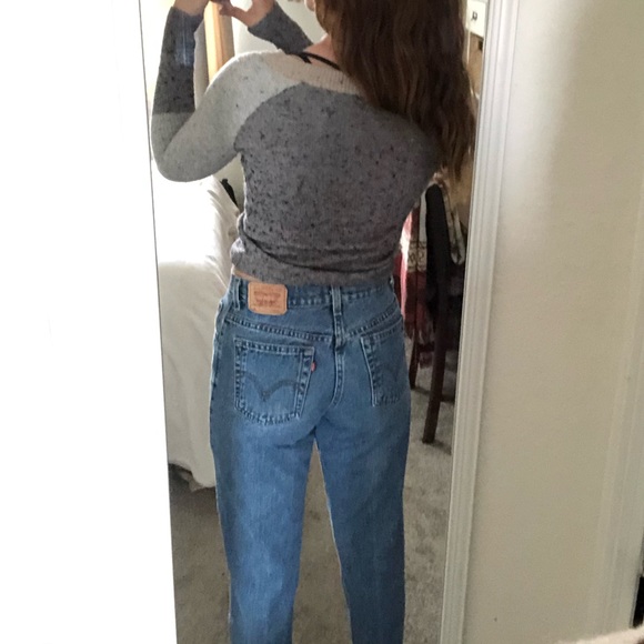 Levi Medium Wash Jeans - Picture 7 of 7